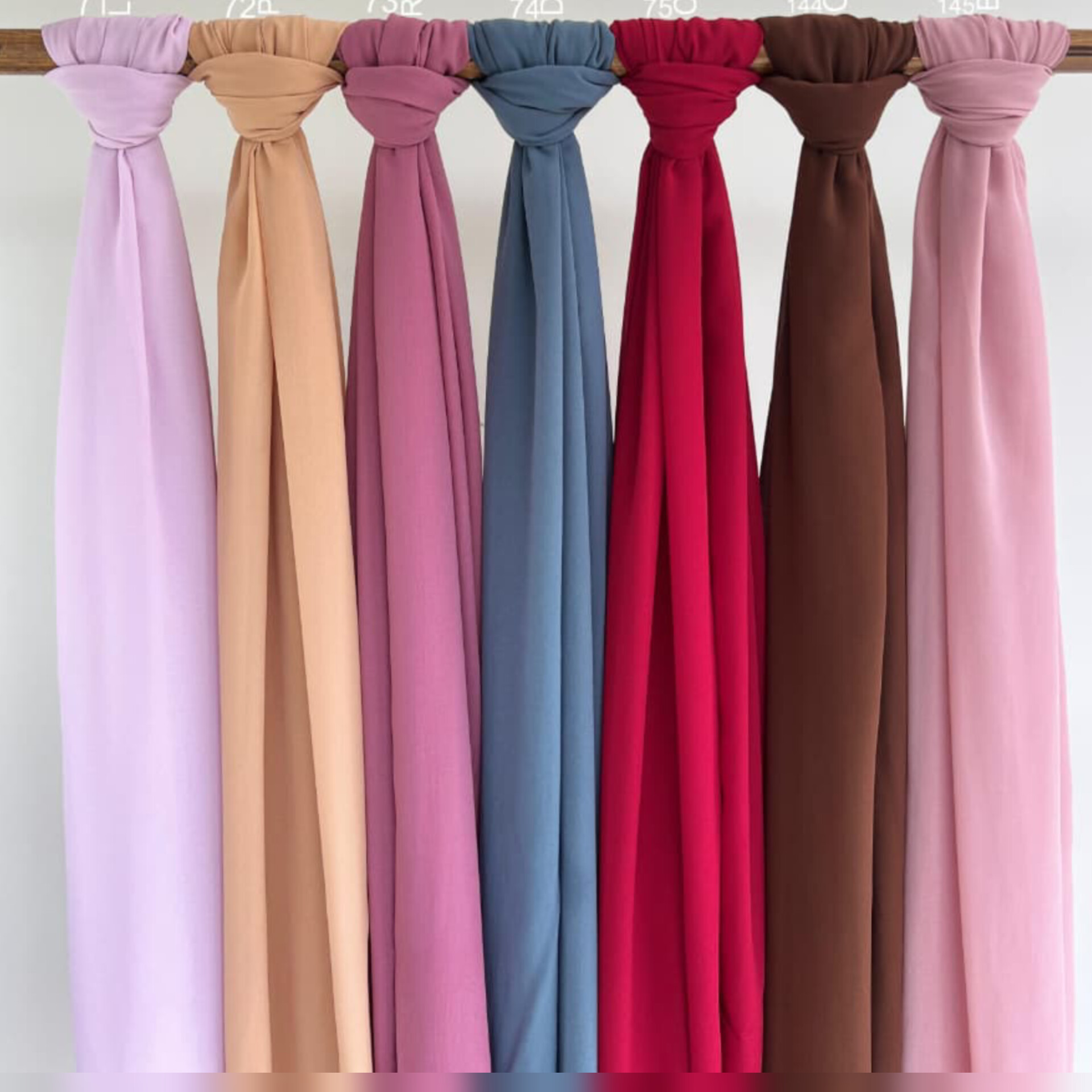 Candy Chiffon Hijab - Image 4