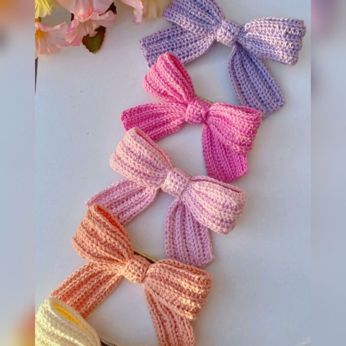 Crochet short bow